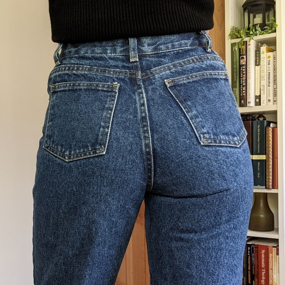 Vintage Classic Denim Blue Jeans - Picture 2 of 4